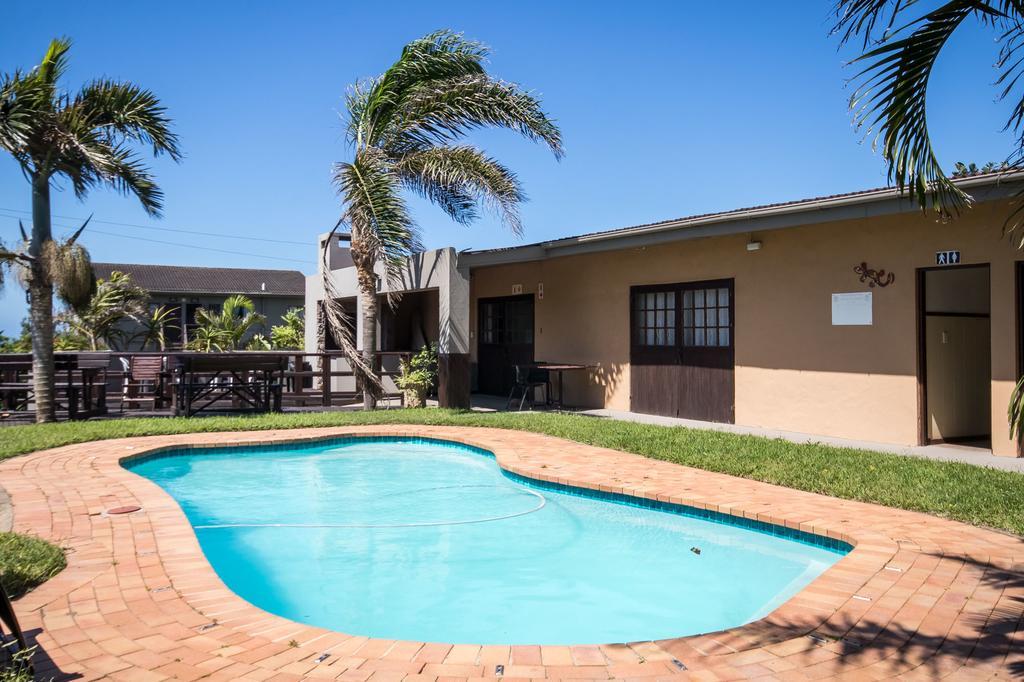 Khaya La Manzi Guest Lodge Hibberdene Exterior foto
