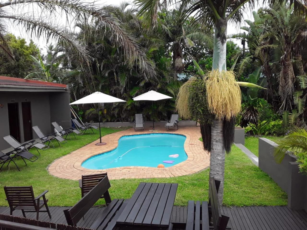 Khaya La Manzi Guest Lodge Hibberdene Exterior foto